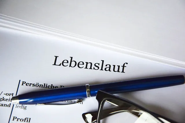 Stellenangebote - Bild von Louis auf Pixabay